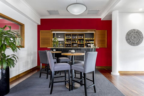 Berry Village Boutique Motel - Accommodation Nelson Bay 2