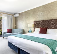 Berry Village Boutique Motel - Accommodation Nelson Bay
