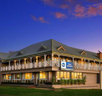 Best Western Sanctuary Inn - Accommodation Nelson Bay