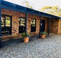 Beulah by the Lake - Accommodation Nelson Bay