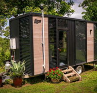 Big Tiny Paz Seven Hills Tiny House Tallarook - Accommodation Nelson Bay