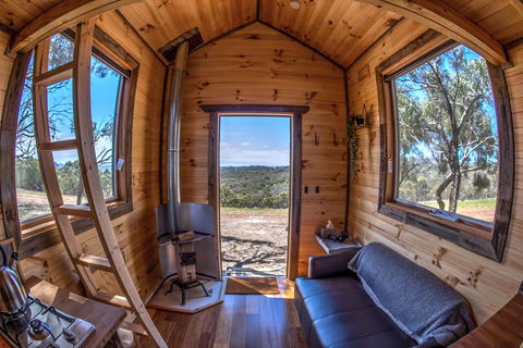 Big Tiny Seven Hills Tiny House, Tallarook - Accommodation Nelson Bay 2
