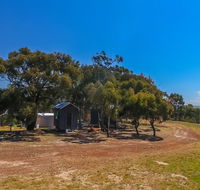 Big Tiny Seven Hills Tiny House Tallarook - Accommodation Nelson Bay