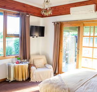 Billabong Cottage - Accommodation Nelson Bay