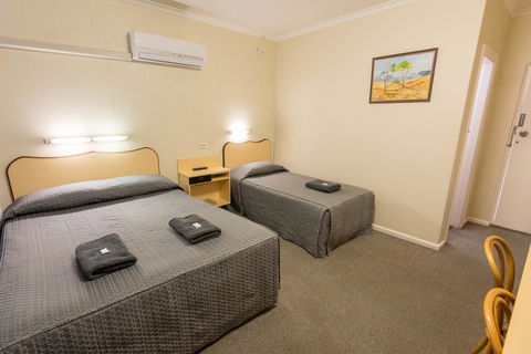 Billabong Motel - Accommodation Nelson Bay 2