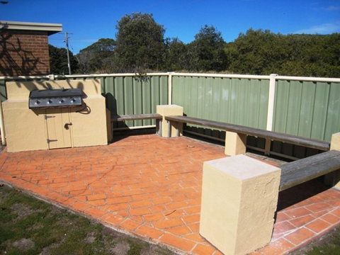 Billungar Unit 2 At Hat Head - Nelsons Bay Accommodation 1