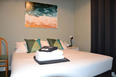 Black Diamond Lodge - Accommodation Nelson Bay 3
