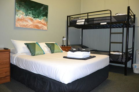 Black Diamond Lodge - Accommodation Nelson Bay 2