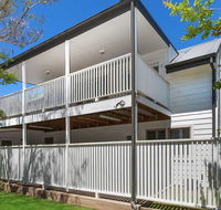 Blake Loft on Manning - 500 metres to two beaches - Accommodation Nelson Bay