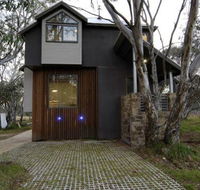 Blue Ice - Accommodation Nelson Bay