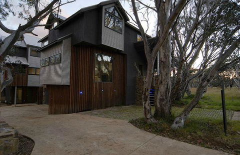 Blue Ice - Accommodation Nelson Bay 1