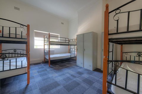 Blue Mountains Backpacker Hostel - Accommodation Nelson Bay 1