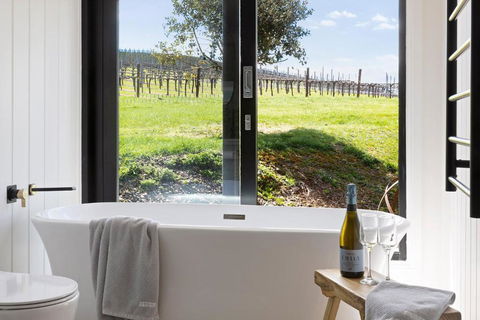The Lodge By Mt Bellevue - Accommodation Nelson Bay 3