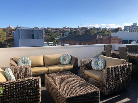 XQ Collection La Casa De Frida - Modern Studio With Balcony - Accommodation Nelson Bay 1