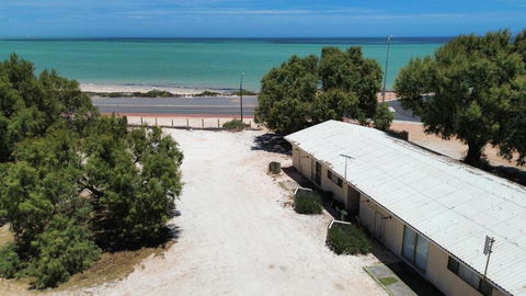 Wildsights Beach Units - Accommodation Nelson Bay 0