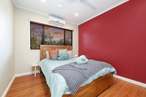A Tropical Pool Paradise In Rapid Creek - Accommodation Nelson Bay 4