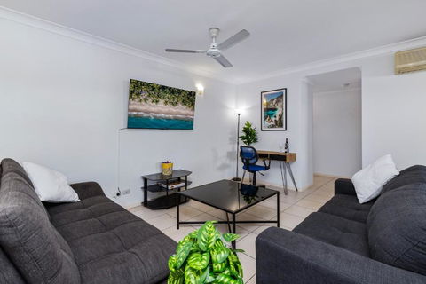 Zion Escapes Retreat On Pease, City Edge Family Apartment - Accommodation Nelson Bay 3