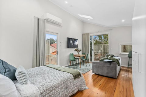 WILL56 - Gumtree Studio - Accommodation Nelson Bay 2