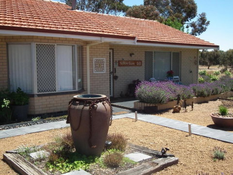 Yellow Gum Bed And Breakfast - Accommodation Nelson Bay 3