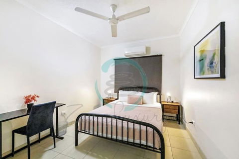 ZEN FORESHORE Cozy 2-BR, 2-BA Holiday Home + Pool - Accommodation Nelson Bay 2