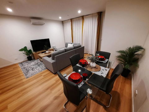 ZMITH Apartment - BROOKE, - Near AIS, GIO Stadium, UC, & Nth - Canberra Hospital - Accommodation Nelson Bay 0