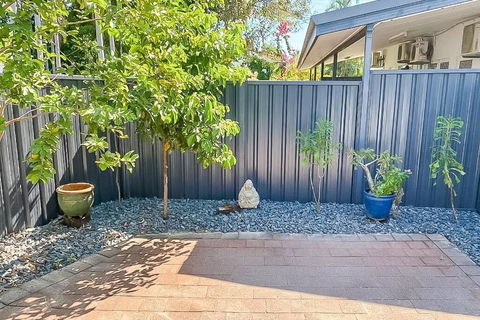 ZEN GARDEN - COZY 2-BR + Modern Design W/ Aircon - Accommodation Nelson Bay 2