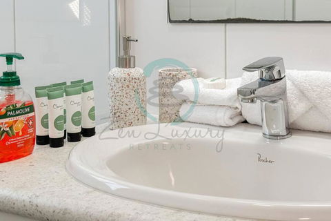 ZEN Nightcliff Foreshore 2-BR Cozy & Quiet Getaway - Accommodation Nelson Bay 1