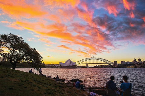 Private Tour: Sydney City Highlights - Accommodation Nelson Bay 3