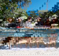 Whitehaven Beach Club - Accommodation Nelson Bay
