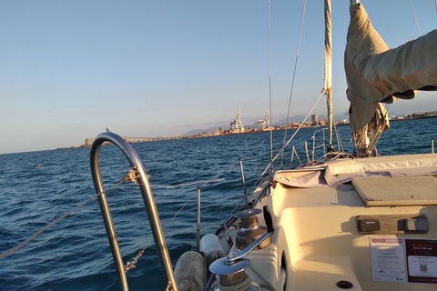 Townsville Small Group Early Morning Sailing Cruise Boat Tour Charter Hire - Accommodation Nelson Bay 2