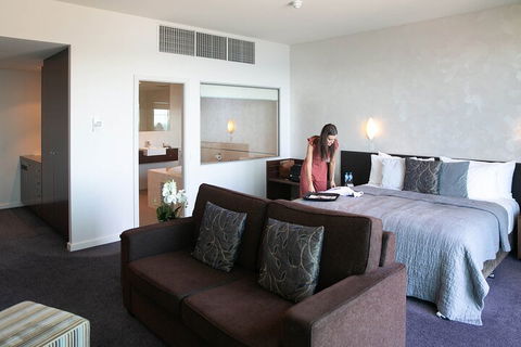 3 Day Port Lincoln And Coffin Bay Private Tour - Accommodation Nelson Bay 3