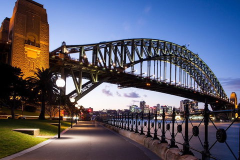 Sydney Ghost Walking Tour - Accommodation Nelson Bay 2