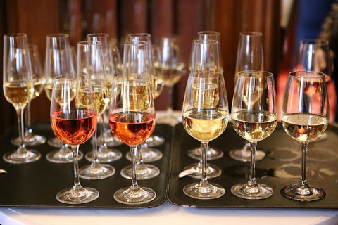 Yarra Valley Private Car Winery Tour And Chocolate.1-7 Passengers One Car Price - Accommodation Nelson Bay 3