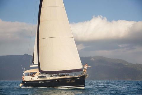 1-Night Whitsundays Private Charter Aboard Cruising Yacht Milady - Accommodation Nelson Bay 2
