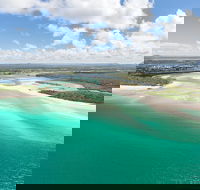 Deluxe Seaplane Tour Noosa to Glasshouse Adventure for 2 with Photobook - Accommodation Nelson Bay