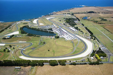 Phillip Island Helicopter Tour - Accommodation Nelson Bay 4