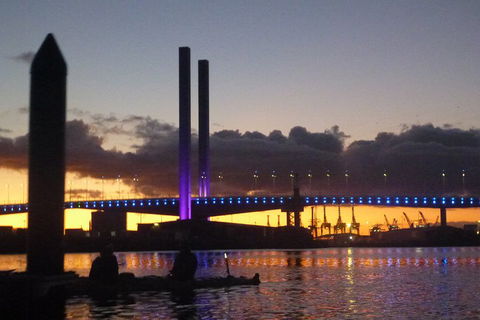 Melbourne City Twilight Kayak Tour - Accommodation Nelson Bay 4