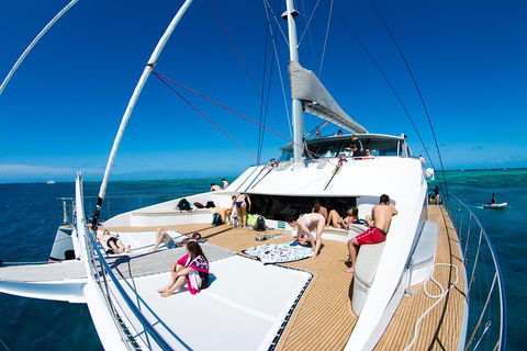 Passions Of Paradise Great Barrier Reef Snorkel And Dive Cruise From Cairns By Luxury Catamaran - Accommodation Nelson Bay 3